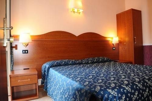 Termini Station Rooms Roma Ngoại thất bức ảnh