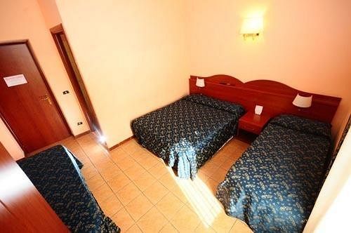 Termini Station Rooms Roma Ngoại thất bức ảnh