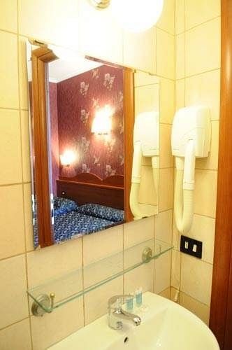 Termini Station Rooms Roma Ngoại thất bức ảnh